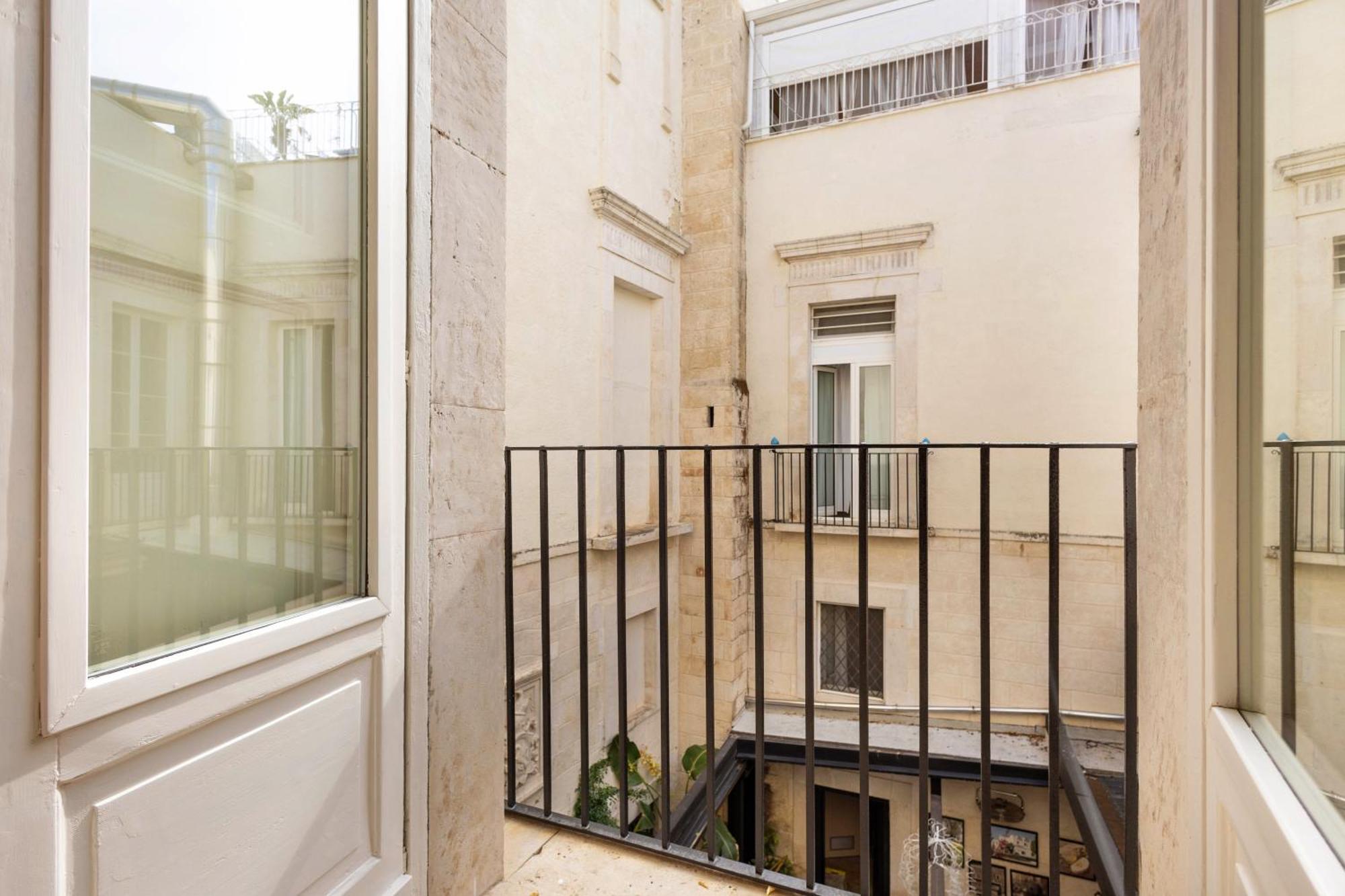 Bed and Breakfast Palazzo Kapece Monopoli Exterior foto