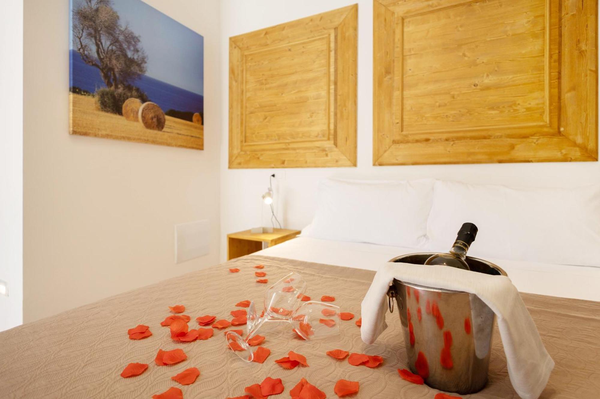 Bed and Breakfast Palazzo Kapece Monopoli Exterior foto